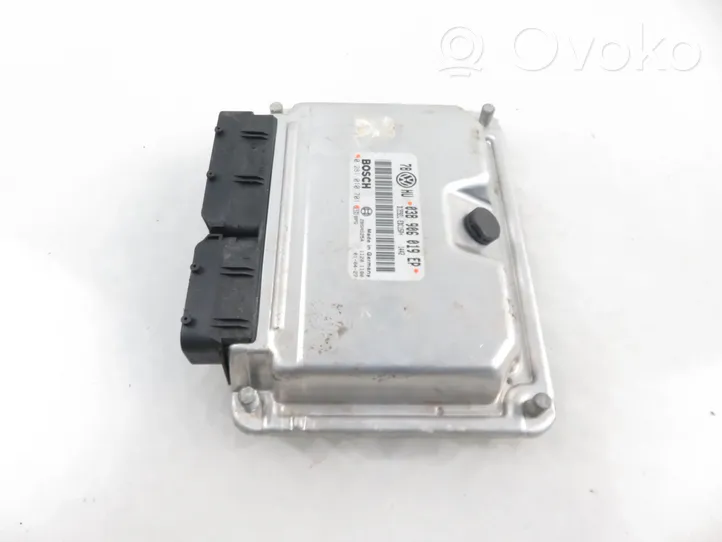 Volkswagen PASSAT B5.5 Calculateur moteur ECU 0281010701