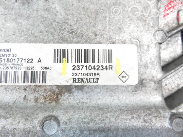 Dacia Duster Calculateur moteur ECU S180177122