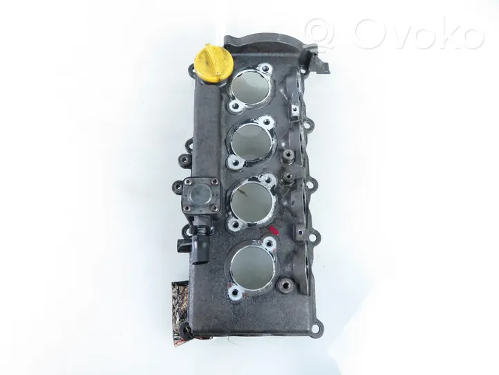 Opel Astra H Rocker cam cover 