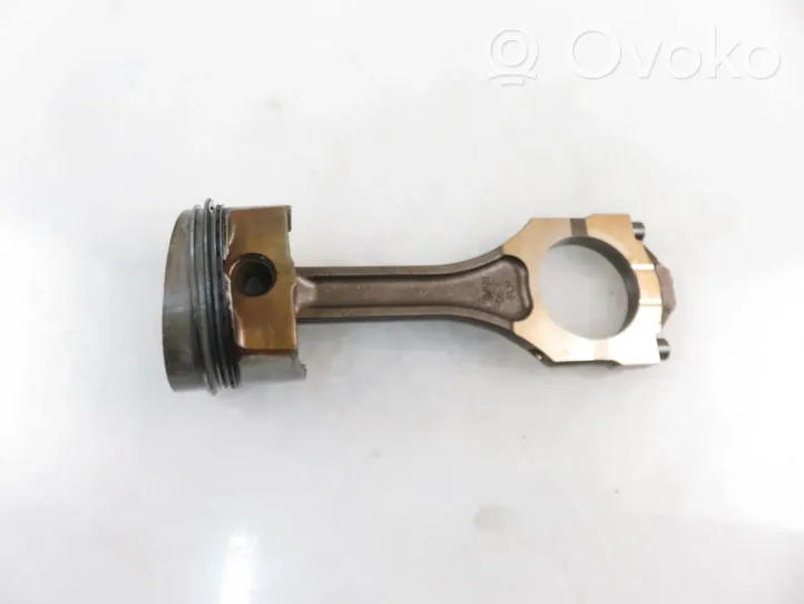 Volkswagen Phaeton Piston with connecting rod 