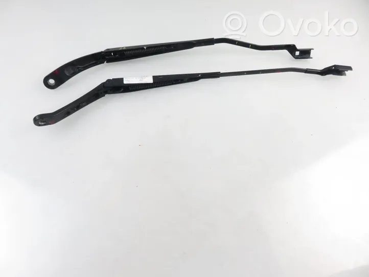 Citroen C4 II Bras d'essuie-glace avant 9687494480