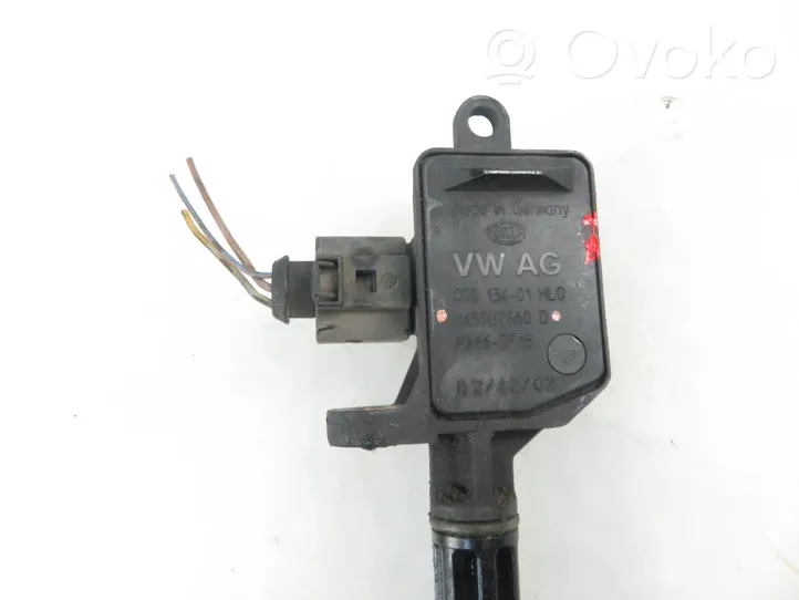 Volkswagen Polo IV 9N3 Oil level sensor 