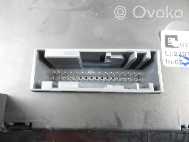 Opel Zafira A Interior fan control switch 