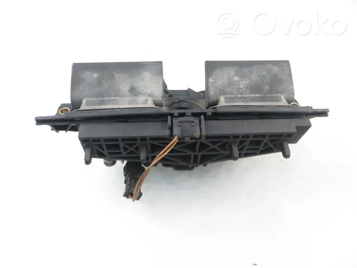 Audi A6 S6 C5 4B Support extérieur, poignée de porte arrière 4B9827565H