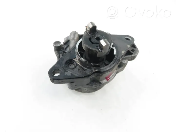 Opel Combo C Vacuum pump 