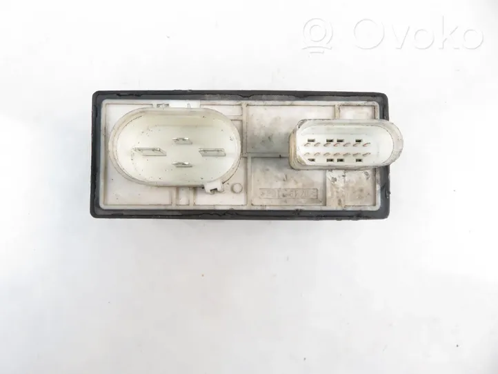 Volkswagen Polo III 6N 6N2 6NF Coolant fan relay 898038000