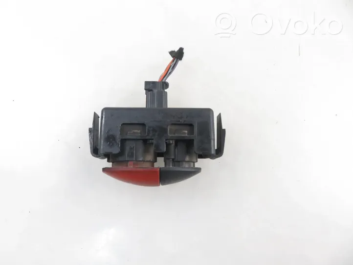 Renault Master III Botón interruptor de luz de peligro 