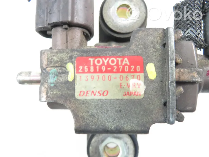 Toyota Corolla Verso E121 Zawór podciśnienia 1397000670