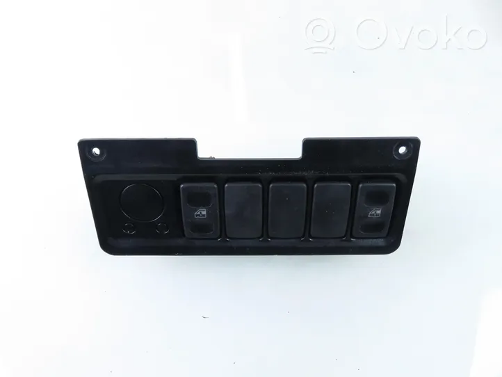 Volkswagen Polo III 6N 6N2 6NF Electric window control switch 