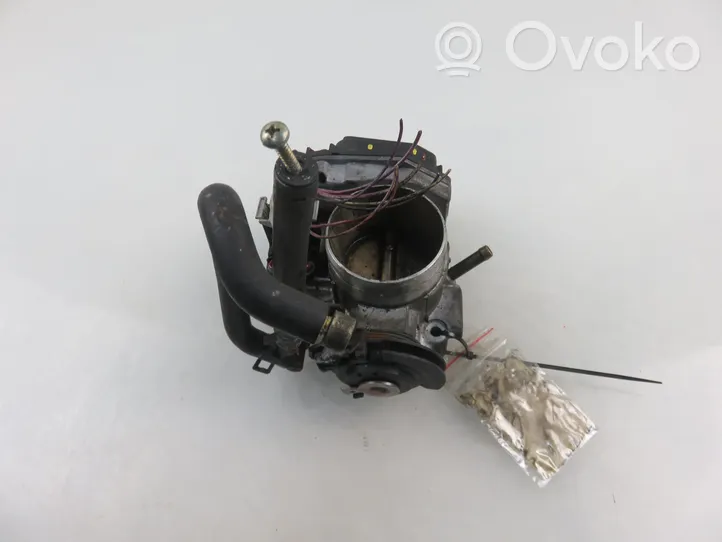 Volkswagen Golf IV Throttle body valve 