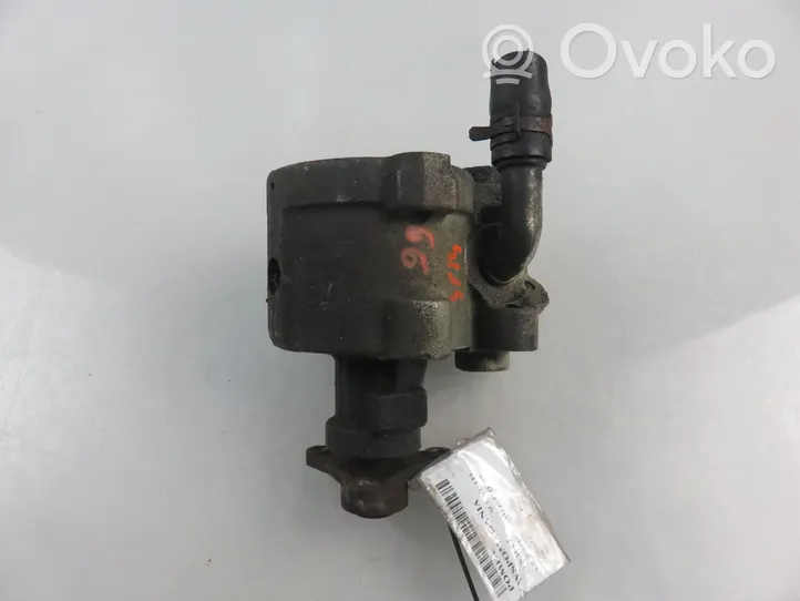 Renault Scenic I Power steering pump 7700415198