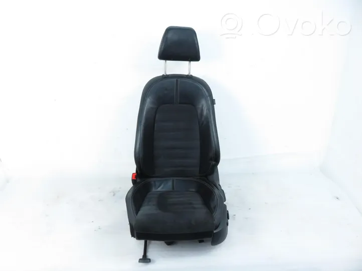 Volkswagen PASSAT CC Seat set 