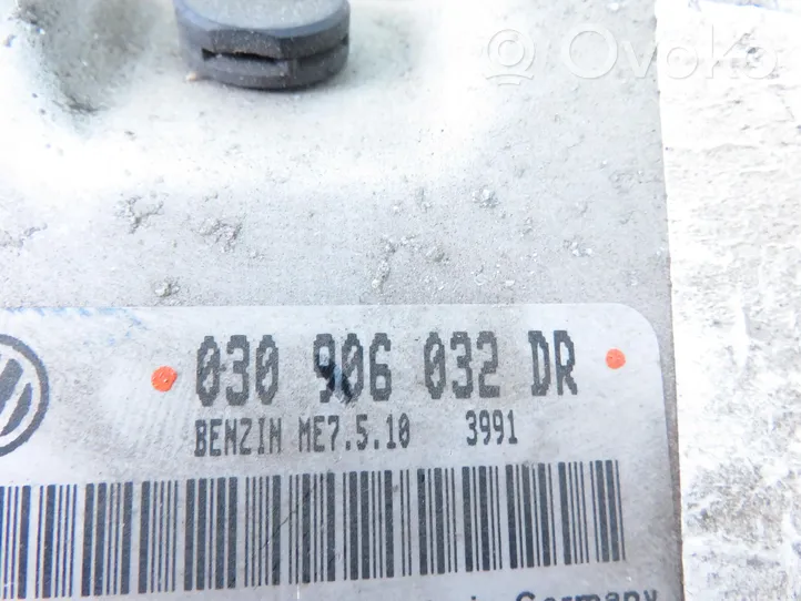 Seat Arosa Calculateur moteur ECU 0261207624