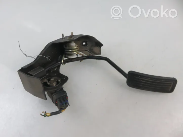 Toyota Avensis T250 Gaspedal 