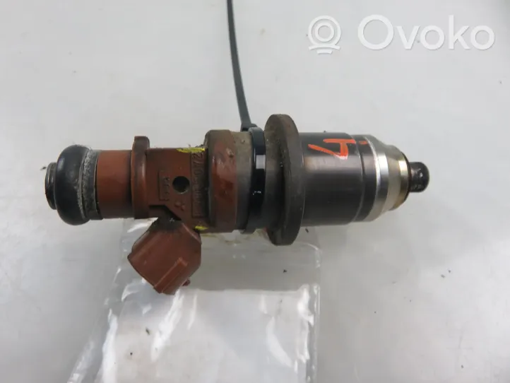 Mitsubishi Space Runner Injecteur de carburant 