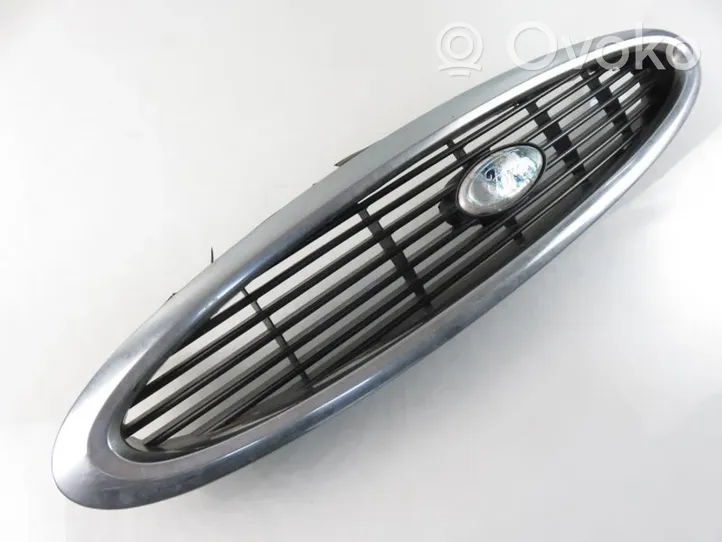 Ford Mondeo MK II Grille de calandre avant 