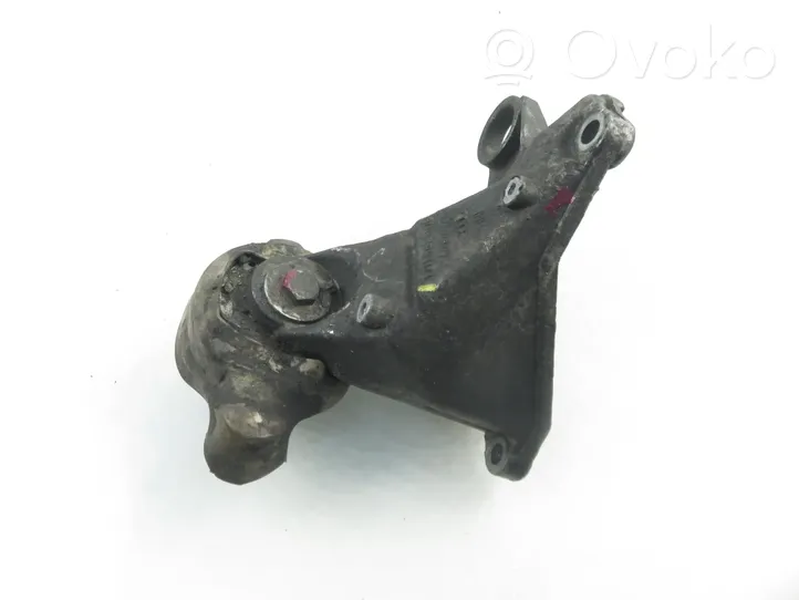 Audi A4 S4 B5 8D Gearbox mounting bracket 