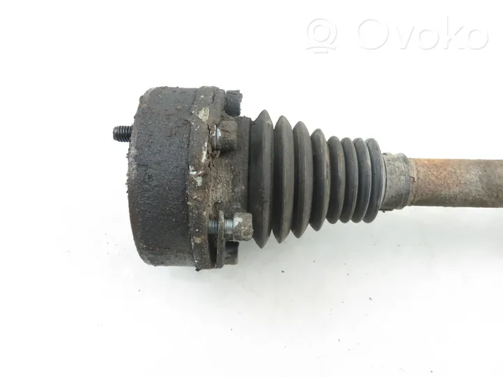 Volkswagen Golf Plus Front driveshaft 