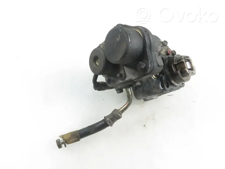 Mitsubishi Space Runner Bomba interna de combustible E3T01871