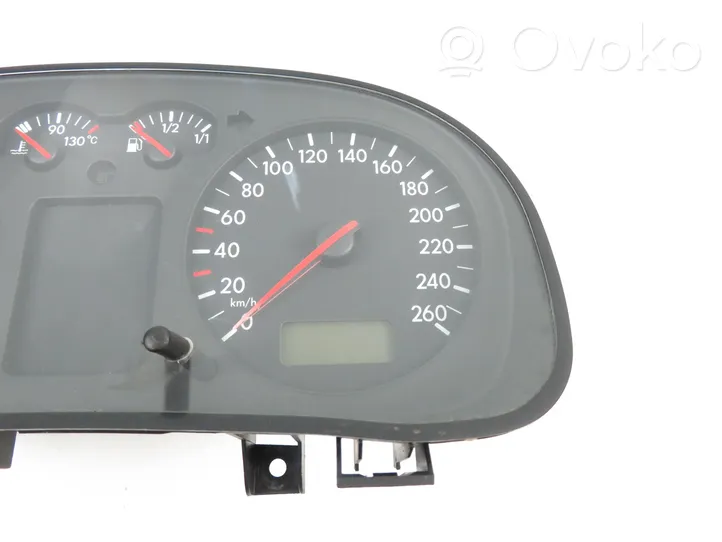 Volkswagen Bora Tachimetro (quadro strumenti) 0263611050