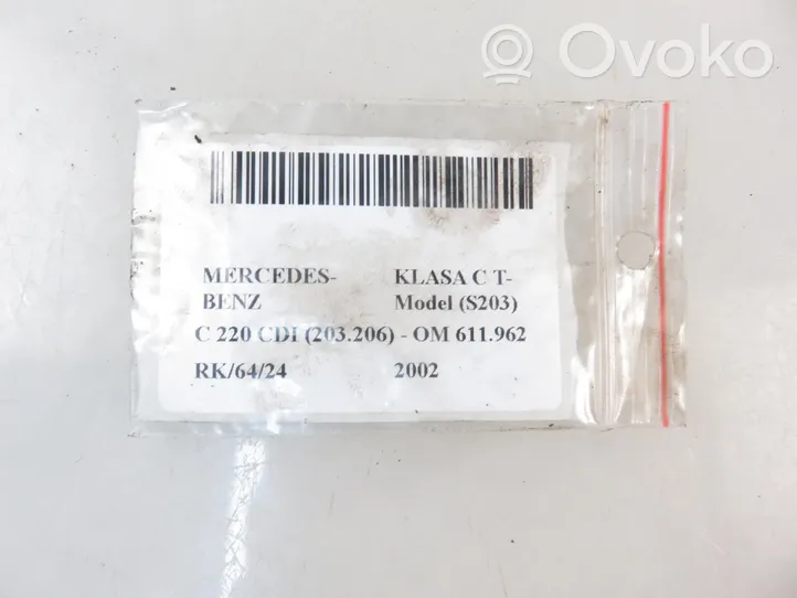 Mercedes-Benz C AMG W203 Injecteur de carburant 0445110012