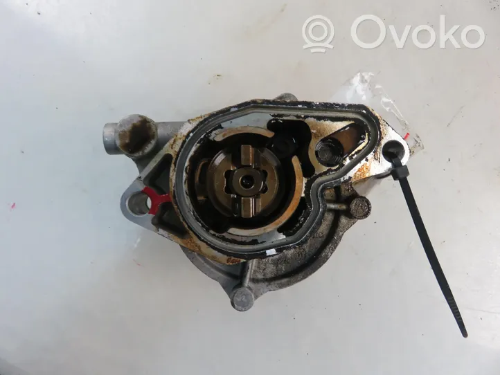 Opel Insignia A Vakuumo pompa 70309702007
