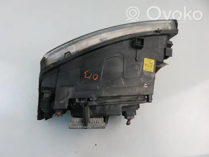 Ford Mondeo Mk III Lampa przednia 1S7113005CK