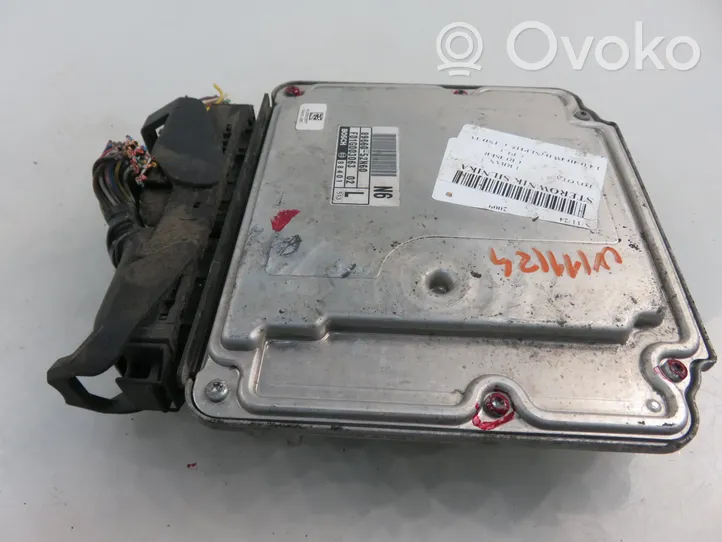 Toyota Urban Cruiser (XP110) Sterownik / Moduł ECU 0281015696