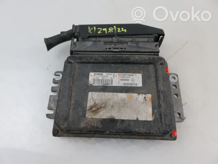 Renault Megane I Calculateur moteur ECU S110030302D