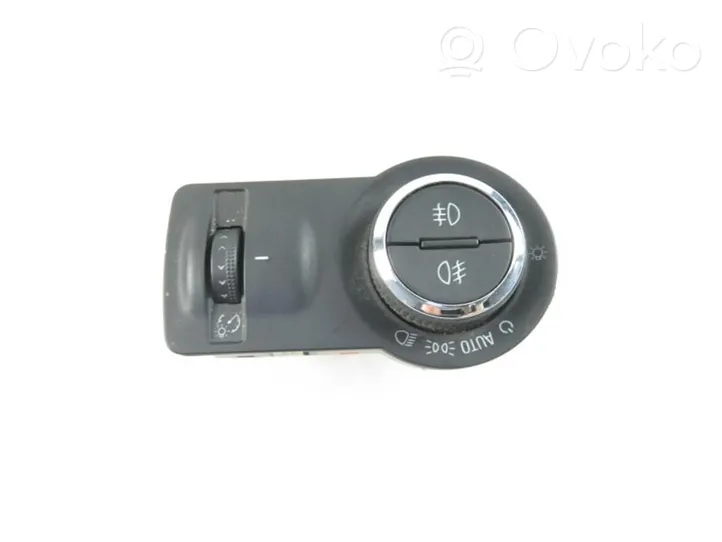 Chevrolet Malibu Light switch 