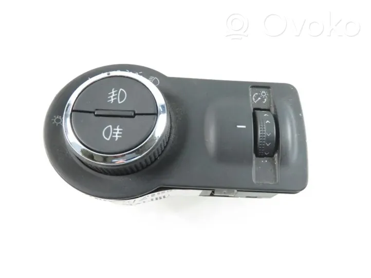 Chevrolet Malibu Light switch 