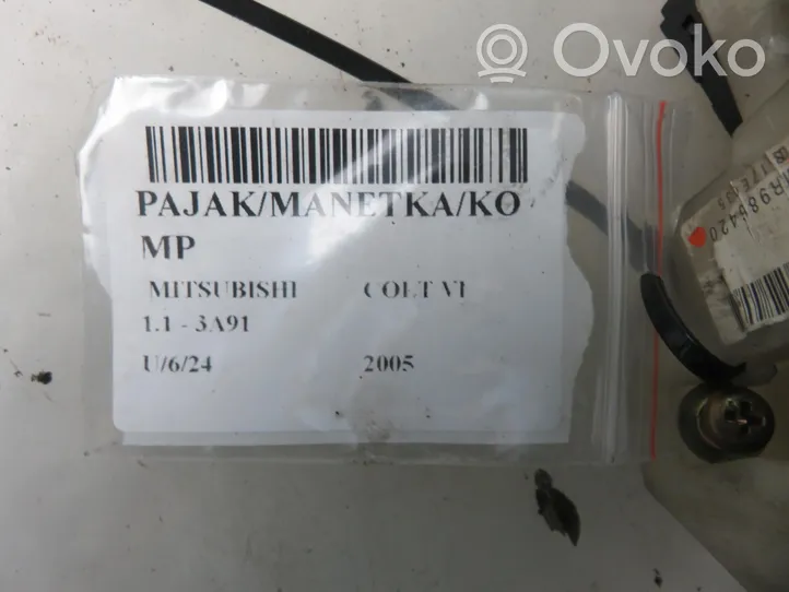 Mitsubishi Colt Pyyhkimen/suuntavilkun vipukytkin 