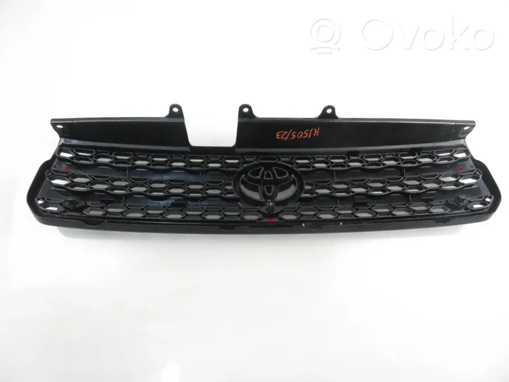 Toyota RAV 4 (XA20) Grille de calandre avant 