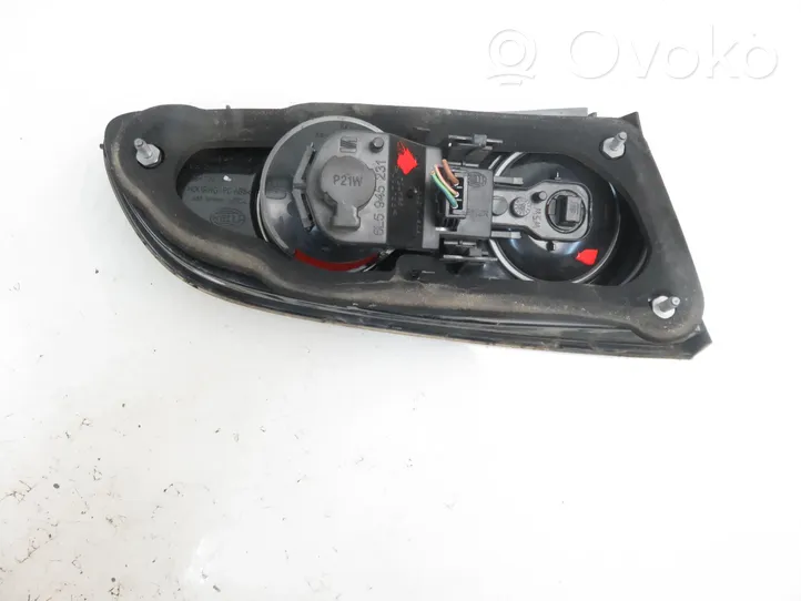 Seat Cordoba (6L) Lampa tylna 6L5945108A