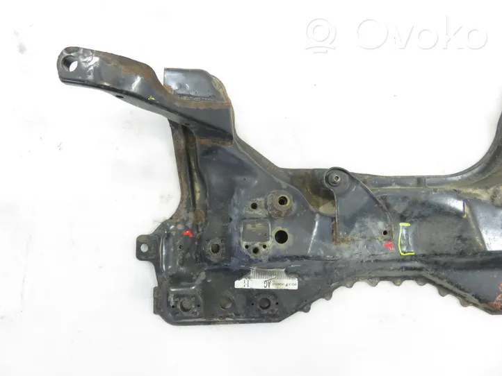 Ford Focus Sottotelaio anteriore 