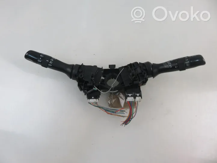 Toyota RAV 4 (XA30) Leva/interruttore dell’indicatore di direzione e tergicristallo 