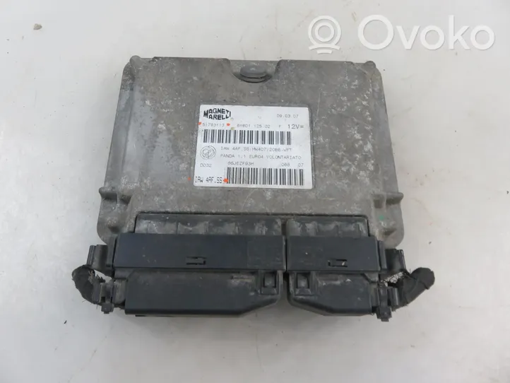 Fiat Panda II Calculateur moteur ECU 51793113