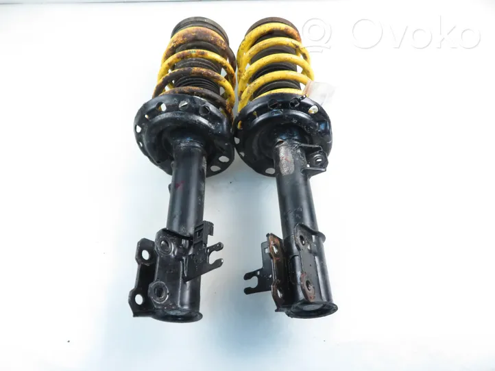 Opel Astra H Set del kit di montaggio della sospensione anteriore 