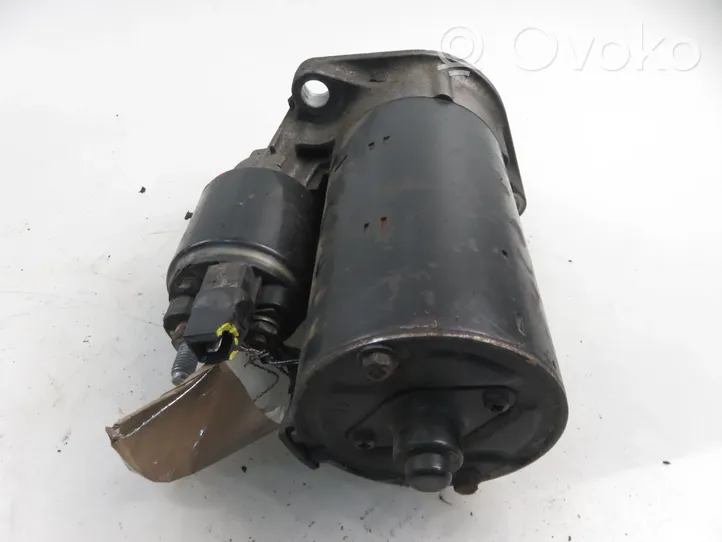 Volkswagen Polo IV 9N3 Starter motor 