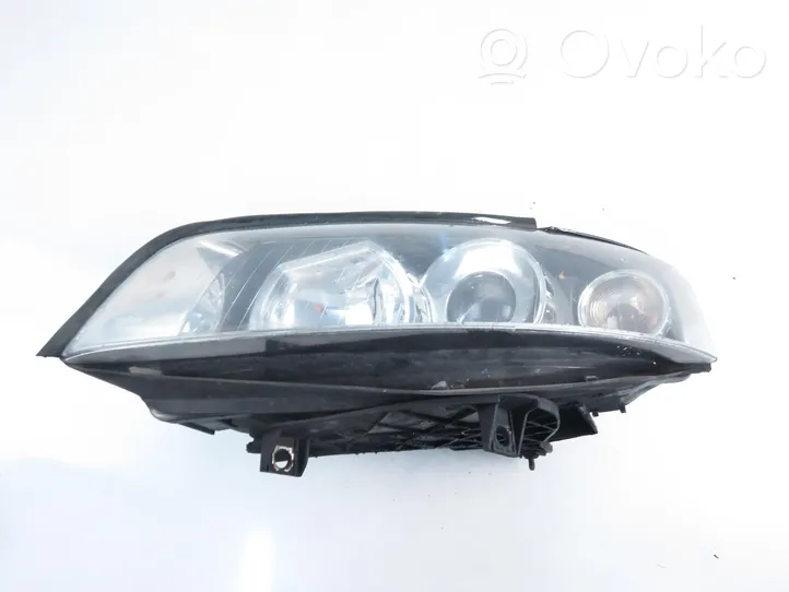 Audi A4 S4 B6 8E 8H Phare frontale 