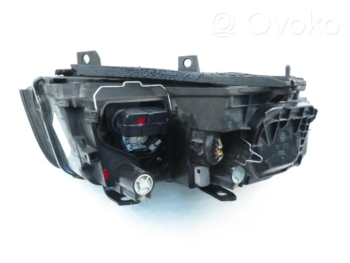 Audi A4 S4 B6 8E 8H Phare frontale 