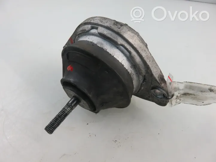 Audi 80 90 S2 B4 Engine mount vacuum valve 