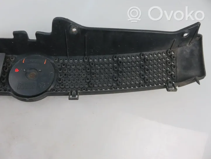 Fiat Panda II Atrapa chłodnicy / Grill 