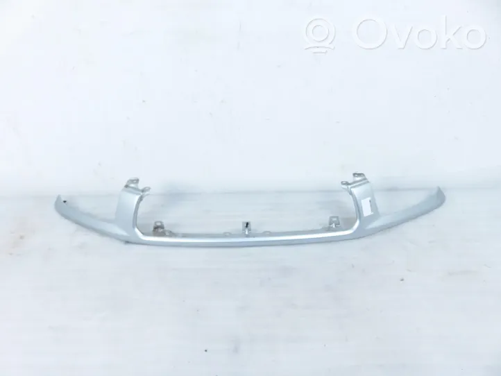 Toyota RAV 4 (XA20) Grille de calandre avant 