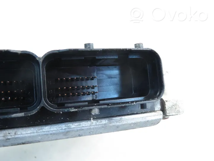 Opel Astra G Sterownik / Moduł ECU 0281001869