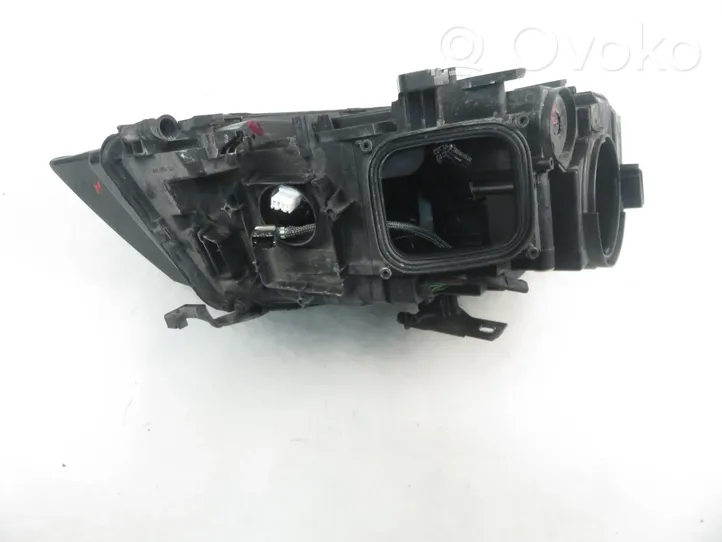 Audi A4 S4 B8 8K Headlight/headlamp 0301240271