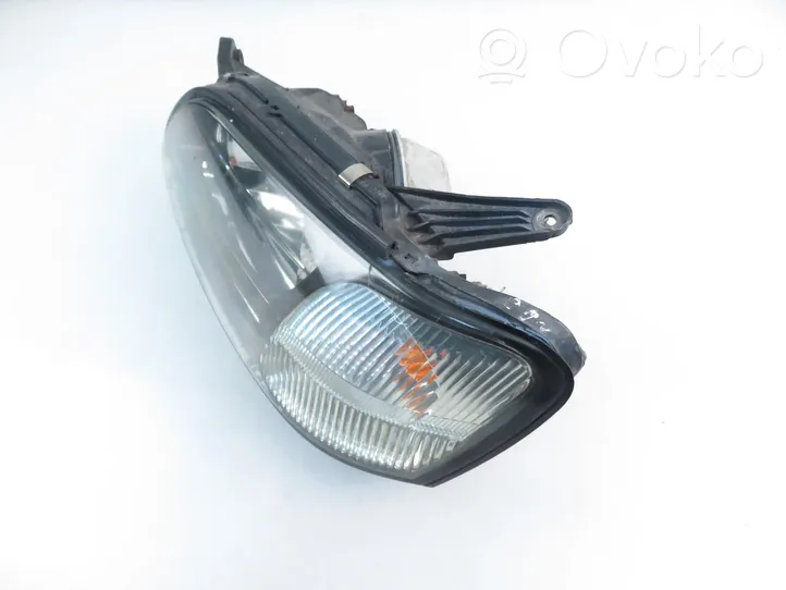 Subaru Legacy Lampa przednia 