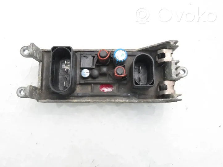 Audi A8 S8 D3 4E Résistance moteur de ventilateur de chauffage 4E0820521