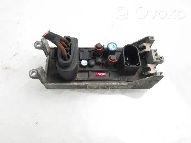 Audi A8 S8 D3 4E Résistance moteur de ventilateur de chauffage 4E0820521