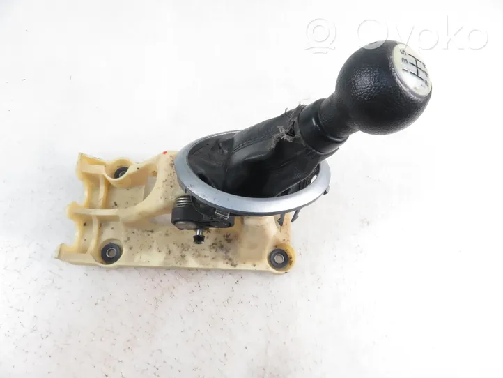 Suzuki SX4 Gear selector/shifter (interior) 